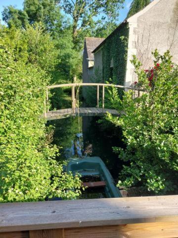 Moulin De Gaubourg Bed & Breakfast Saint-Melaine-sur-Aubance Exterior photo